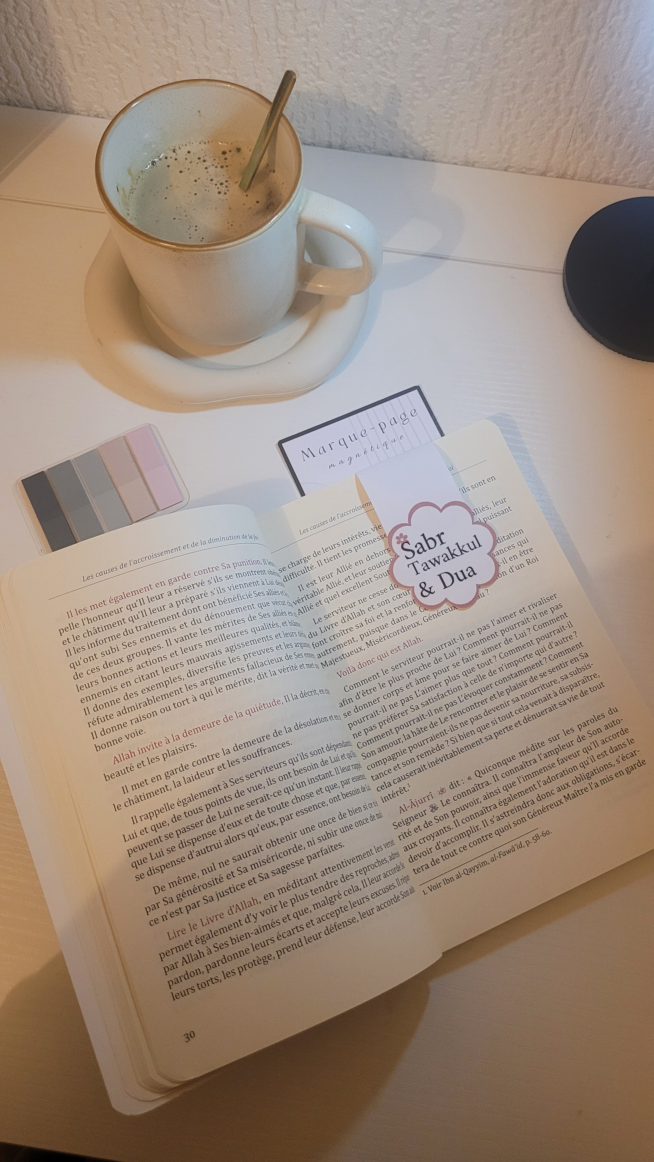 Marque-page magnétique fleur – Sabr, Tawakkul & Du‘ā