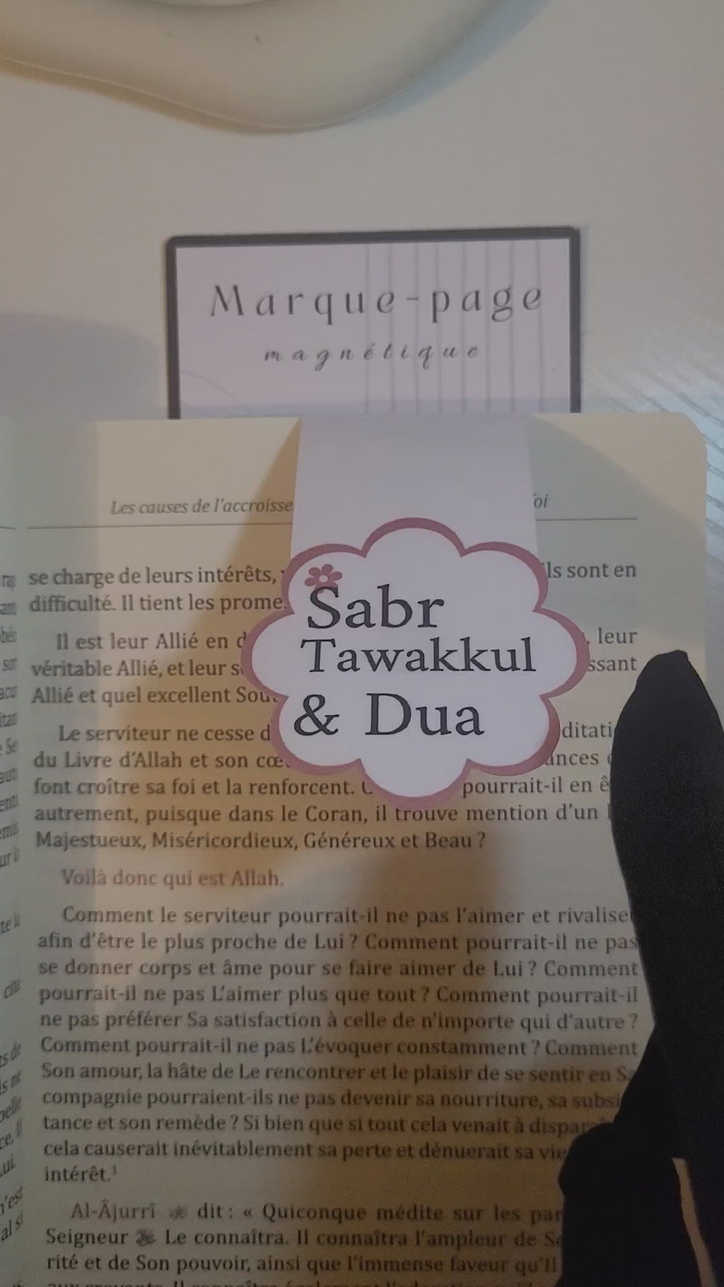 Marque-page magnétique fleur – Sabr, Tawakkul & Du‘ā